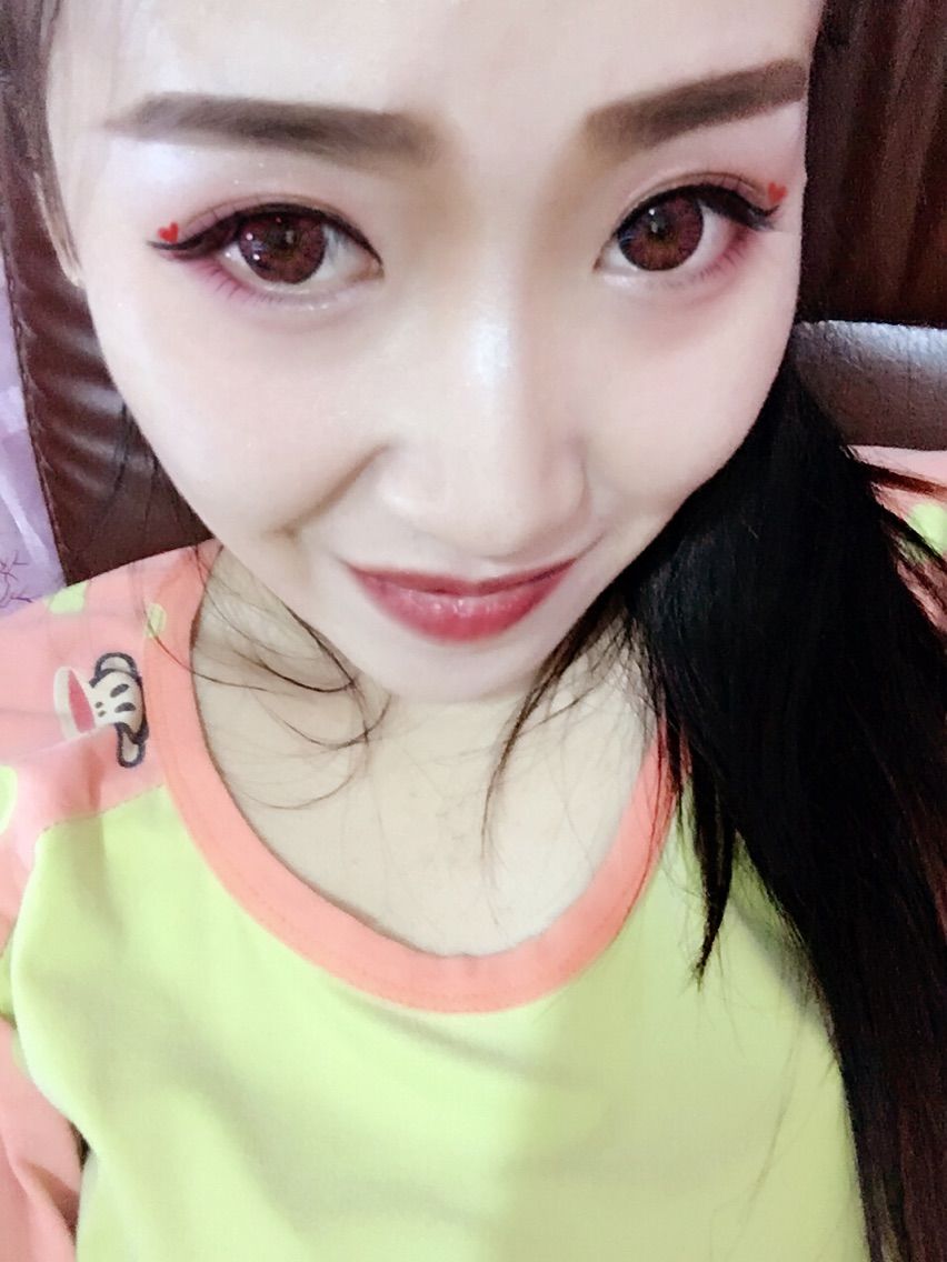 ╰❐╬➷﹏小妖精的主播照片
