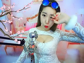 秀妍babay主播照片