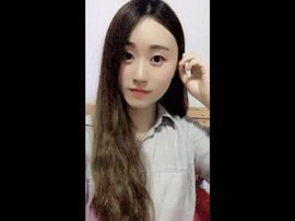 呆着的小兔子主播照片