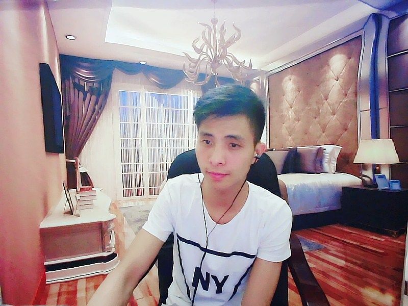 粤唱粤灬走音的主播照片