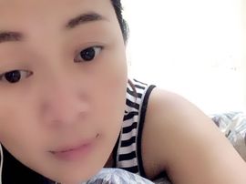 薇薇一笑泪倾城主播照片