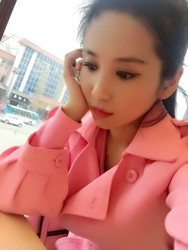 魅丽晴儿主播照片