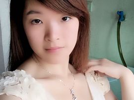 艾艾爱吃香蕉主播照片