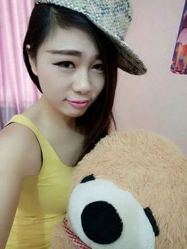 金子寻真爱主播照片