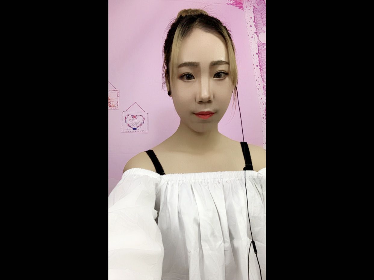 懿航啊主播照片