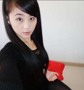 雪离儿主播照片
