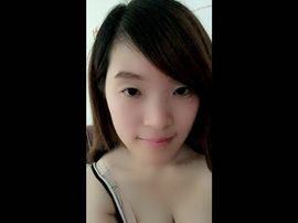 艾艾爱吃香蕉主播照片