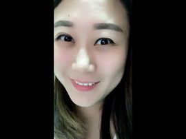 樰Smile何群主播照片