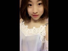 依一伊主播照片