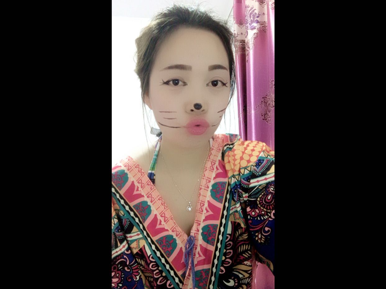 如果有一天，，的主播照片