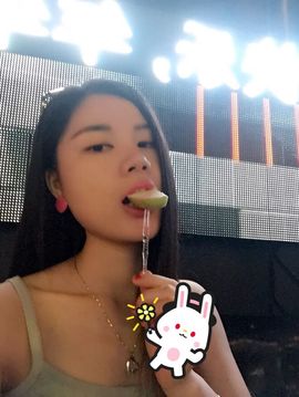 爱我别走，那谁主播照片