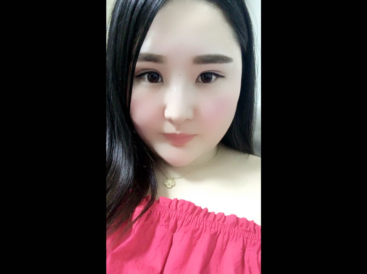 女王大人👑的主播照片