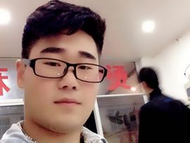 脉动7777主播照片