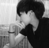 （她）