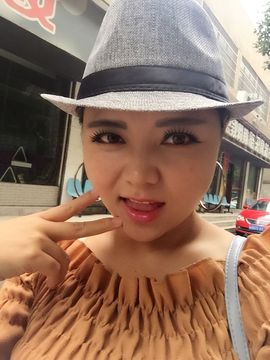 昵称违规，请重新修改主播照片