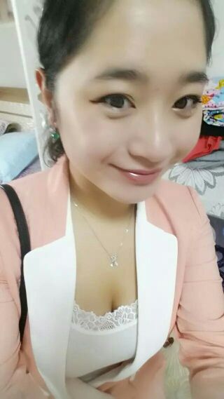 请叫我陈老师的主播照片