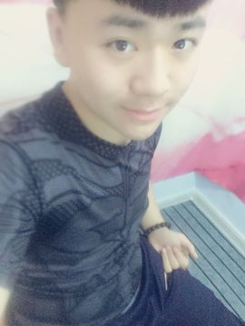 昵称违规，请重新修改主播照片