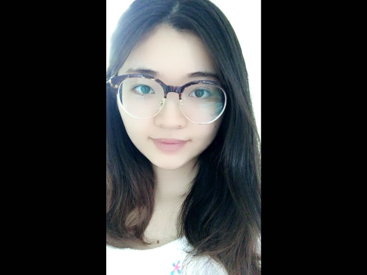 大脸猫呜呜的主播照片