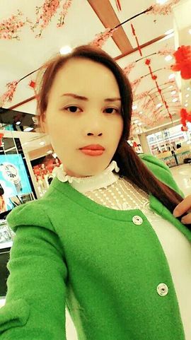 国珍万人迷女神兰兰主播照片