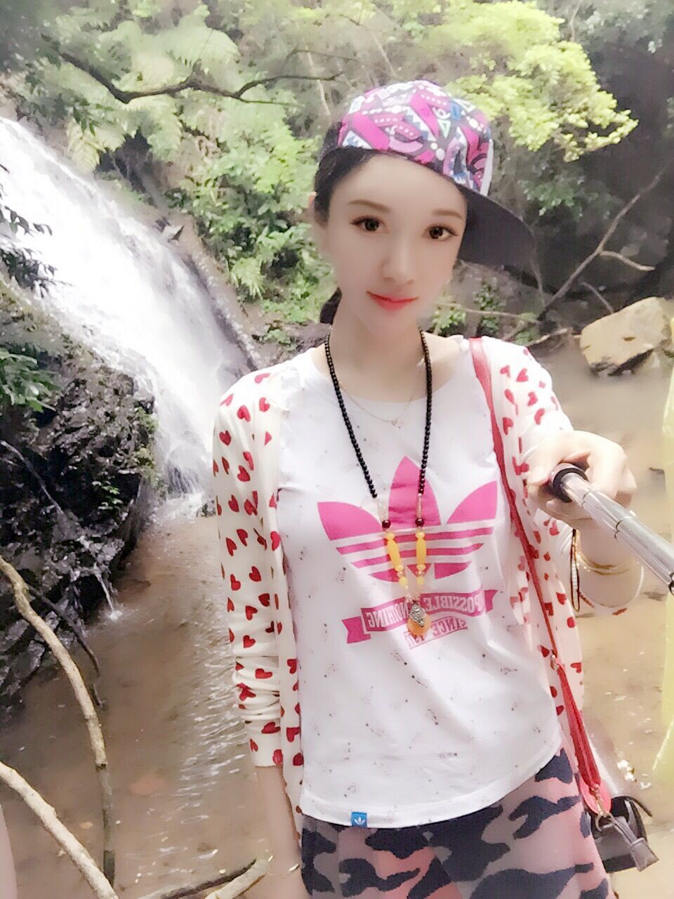 风中的风铃的图片