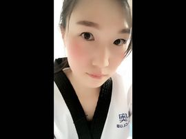 回眸一笑百媚生之妖妖主播照片