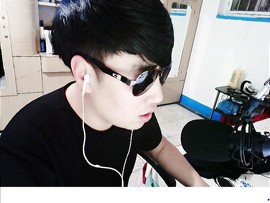 MC.七仔主播照片