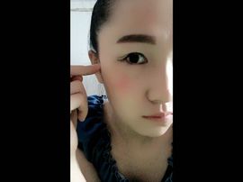 回眸一笑百媚生之妖妖主播照片