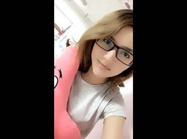 左团团宝宝主播照片