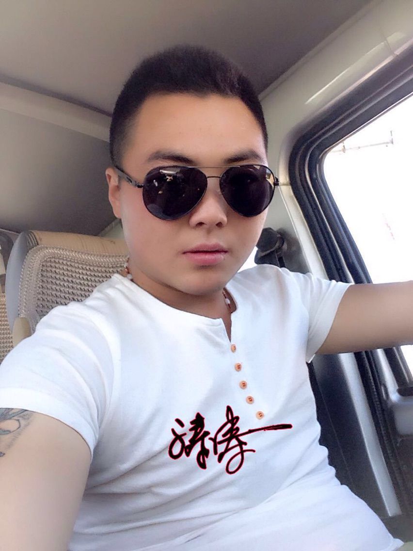 MC博涛的主播照片