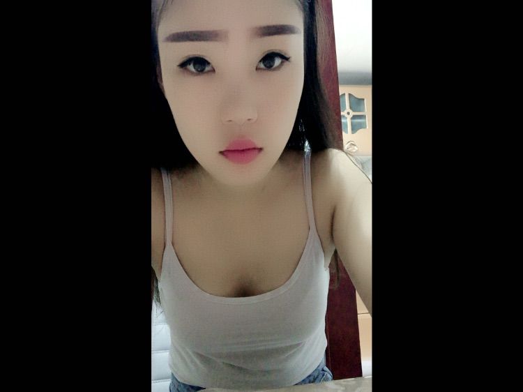 小👀妖精💗瑶宝的主播照片