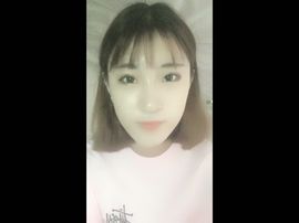 c曹曹主播照片