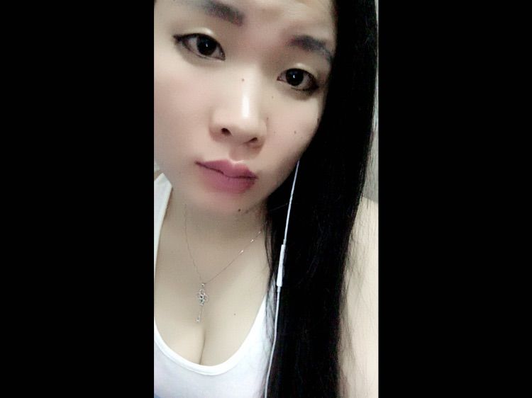 唯七灬晓七主播照片