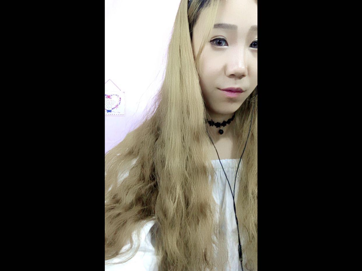 懿航啊主播照片