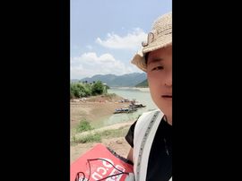宋城直播间主播照片