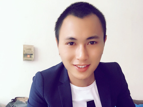 只愿得一人❤️海报