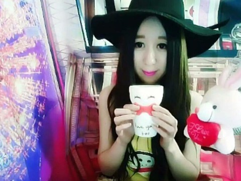 💋lonely海报