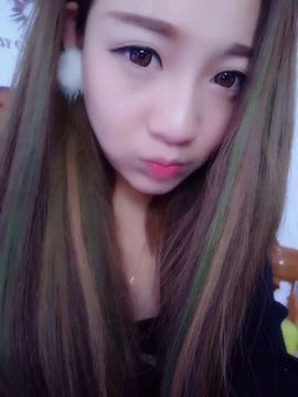 呦呦呦小哥哥主播照片
