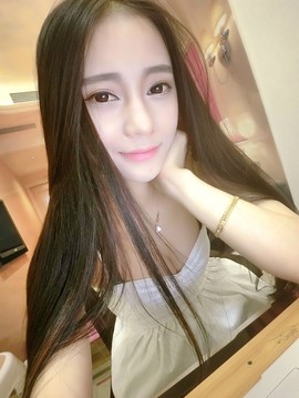 风中的风铃主播照片