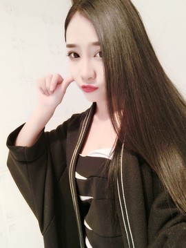 风中的风铃主播照片