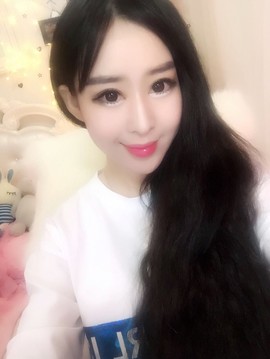 风中的风铃主播照片