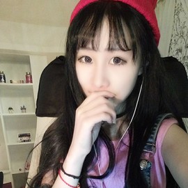 苏美已上线主播照片