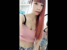 亲切家族主播照片