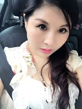 亲.女神么么哒主播照片