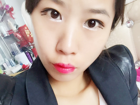孩儿她妈💋海报