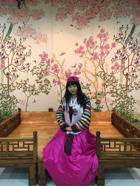 冰蓝泪痕的主播照片