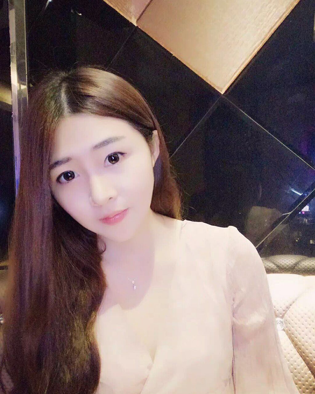 玺洛洛的主播照片