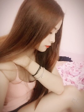 亲切家族主播照片
