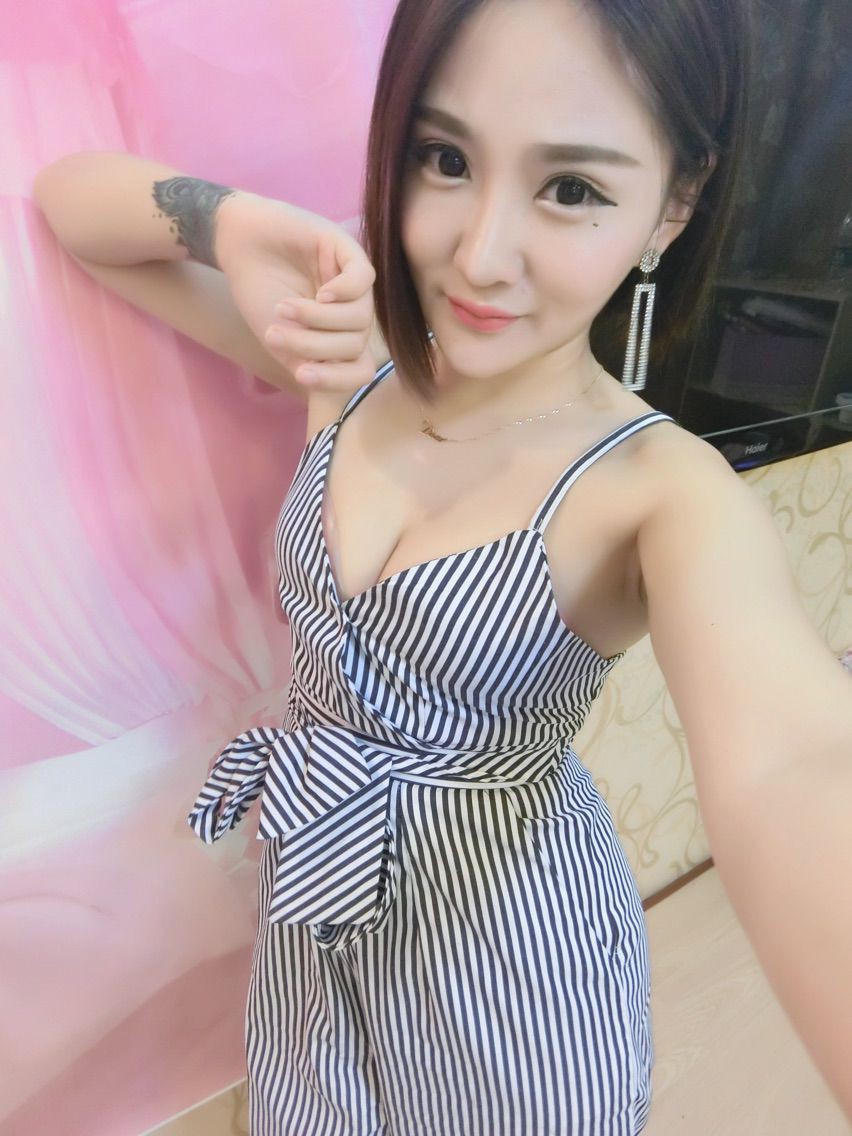 风中的风铃的图片