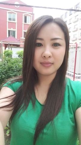 曼娜丽莎主播照片