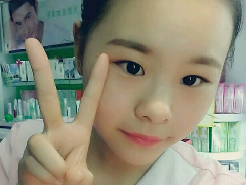 🌸卡神诗涵🌸海报